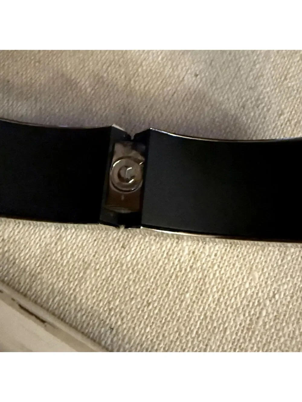 Mark & Graham Silver Hinged charging bracelet S
